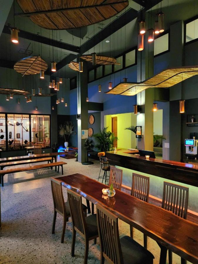 Daco Hotel Siem Reap Exteriör bild