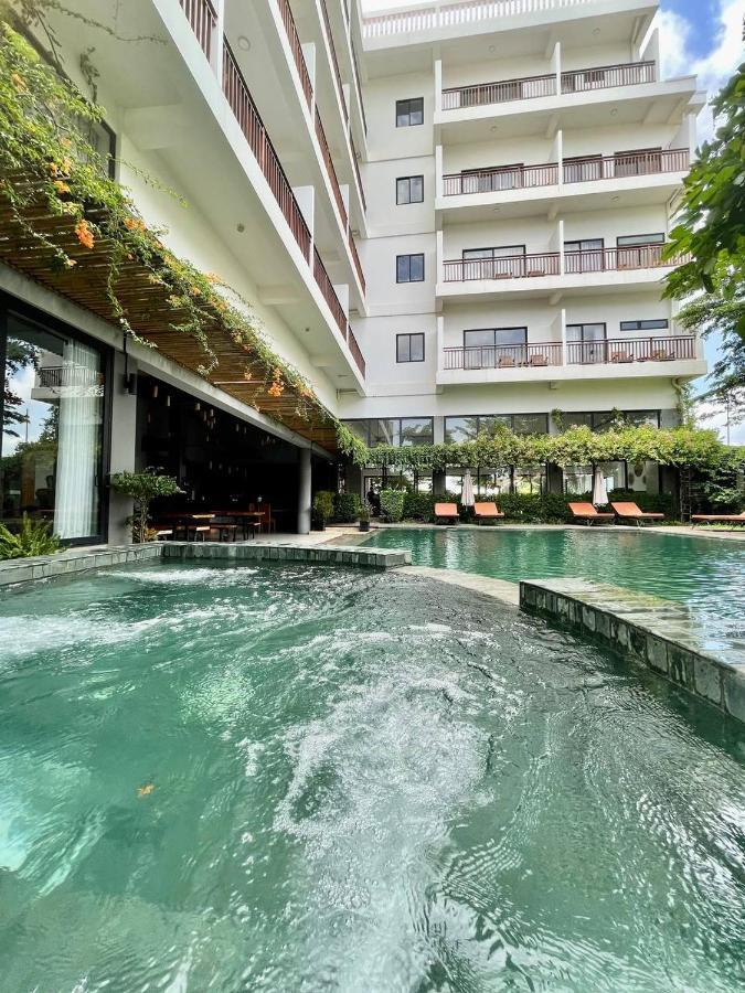 Daco Hotel Siem Reap Exteriör bild