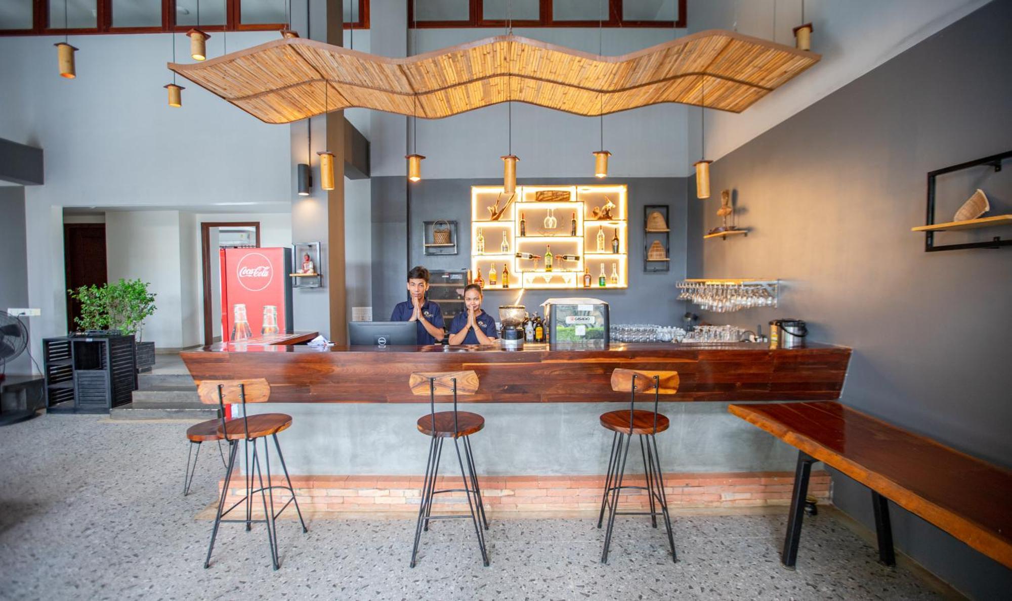 Daco Hotel Siem Reap Exteriör bild